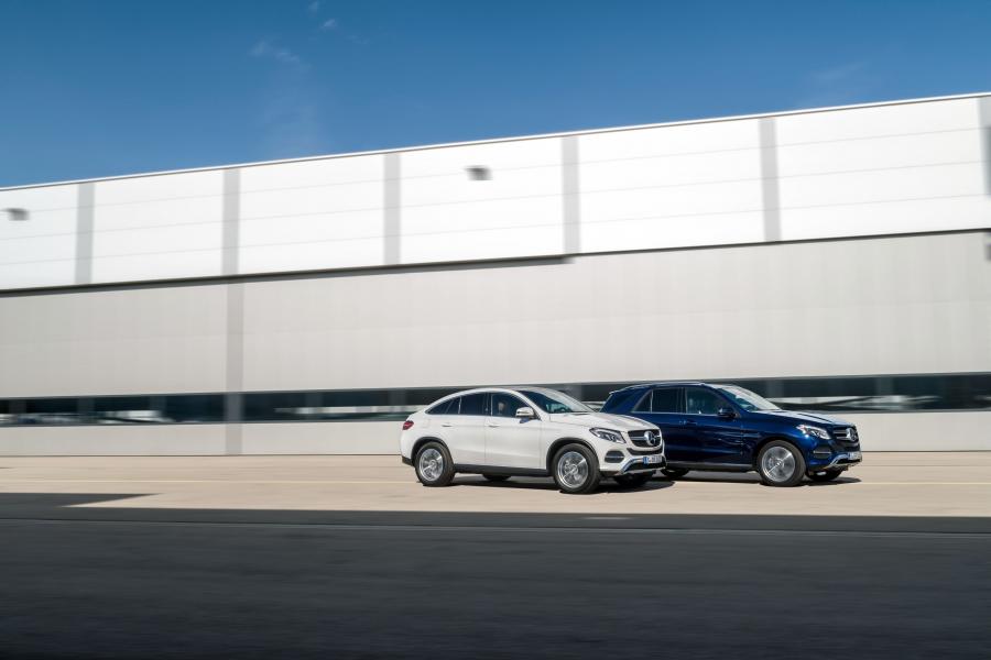  Mercedes-Benz GLE350 d 4Matic Coupe 2015 года  (фото 15 из 17)